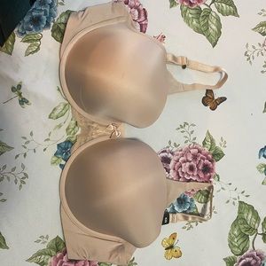 New bra with tags